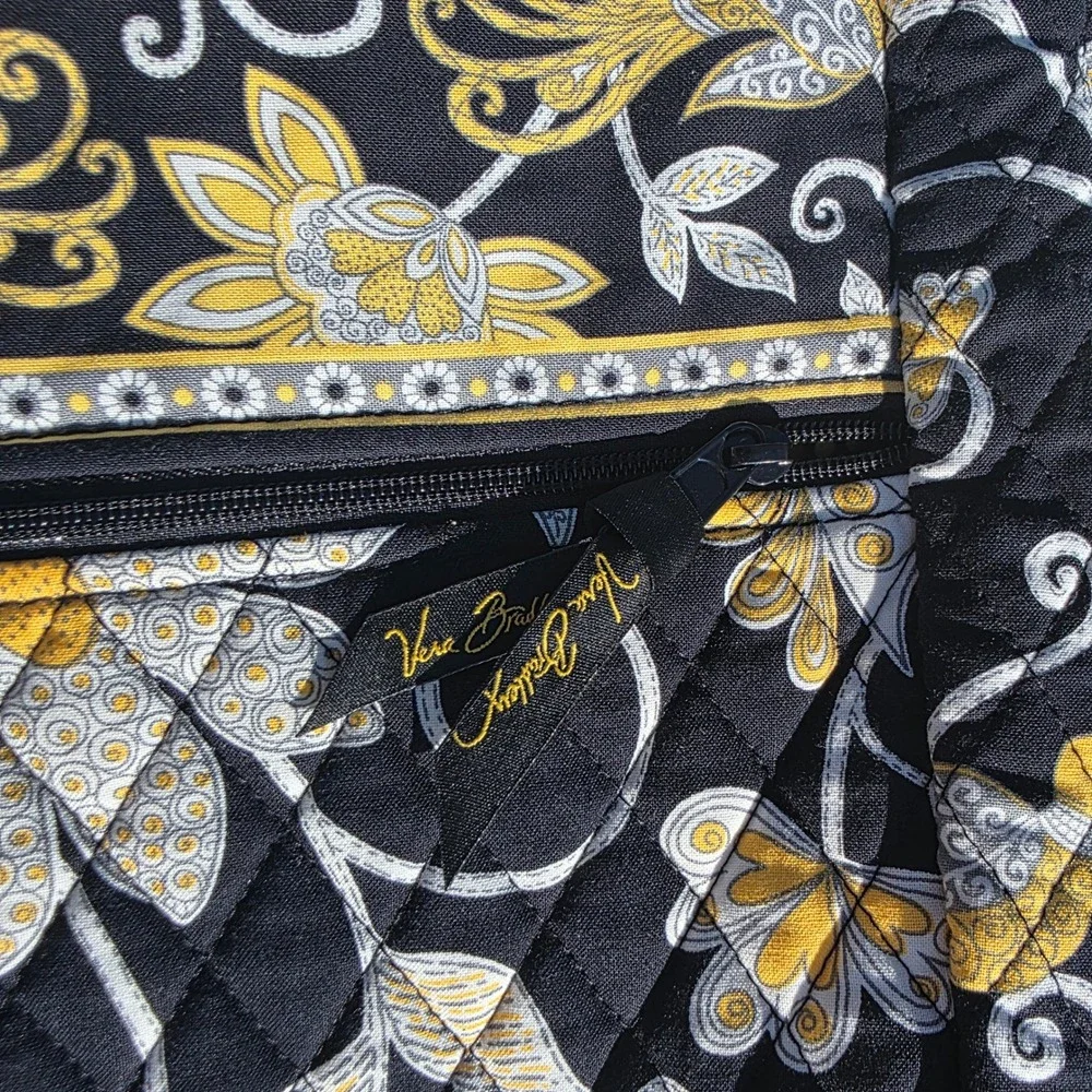 Vera Bradley Night and Day Quilted Garment Bag‎ Floral Travel Suit Carrier Black